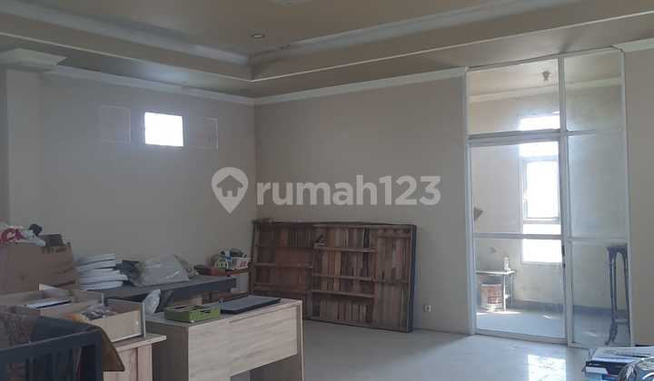 Office House + Warehouse in Pedurungan! 2