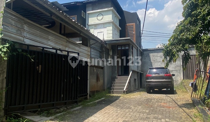 RUMAH MEWAH SIAP HUNI DENGAN KOLAM RENANG PRIBADI DI TELAGA BODAS SEMARANG 1