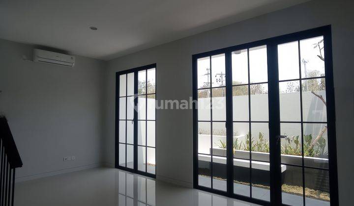 RUMAH MEWAH DUA LANTAI TYPE ARISTA DI CLUSTER CITRAGRAND SEMARANG 2