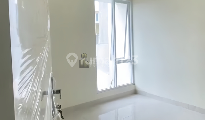 Rumah 2 Lantai Dekat Undip dan Tol Tembalang dengan View Bukit 2