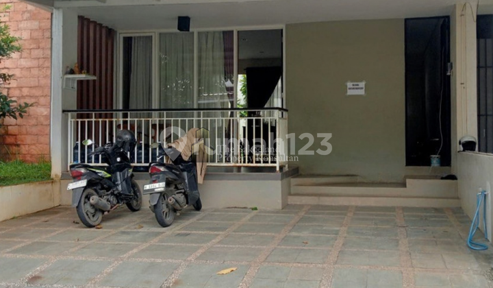 Rumah 2 Lantai di Citraland Bsb City Ivy Park Dekat Unika