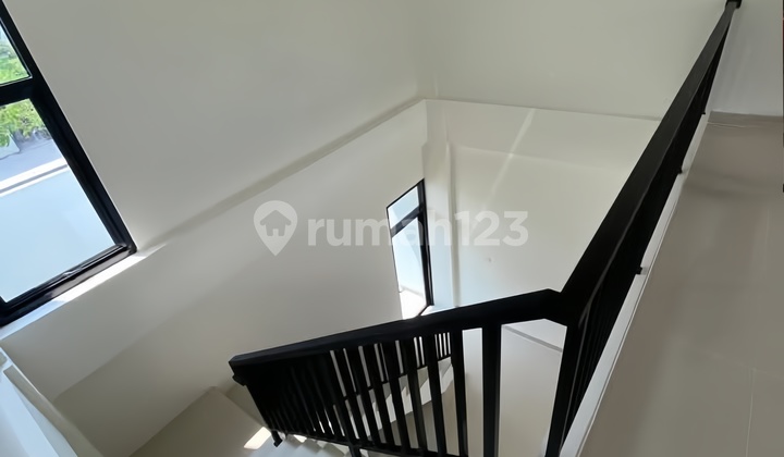 RUKO DUA LANTAI DI CITRALAND VICTORIA SQUARE BSB CITY SEMARANG 2