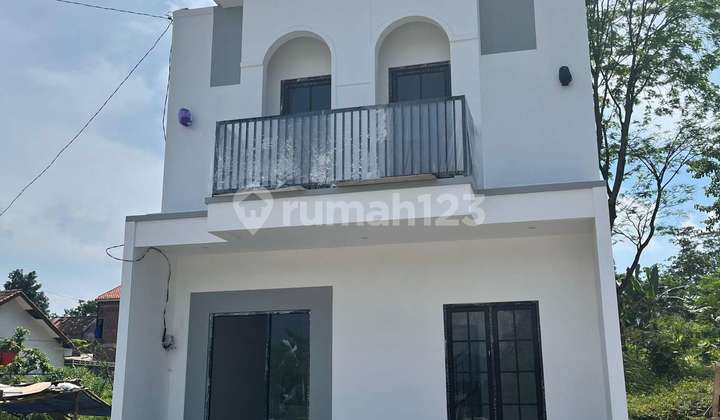 RUMAH MURAH DUA LANTAI DENGAN VIEW GUNUNG DI CLUSTER MEWAH PUDAKPAYUNG SEMARANG 1