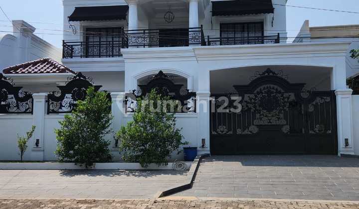 RUMAH MEWAH LUAS DUA LANTAI TENGAH KOTA DI PURI ANJASMORO SEMARANG 1