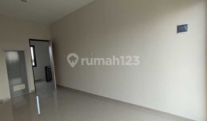 RUMAH MEWAH BARU SIAP HUNI DUA LANTAI DI PEDURUNGAN SEMARANG 2