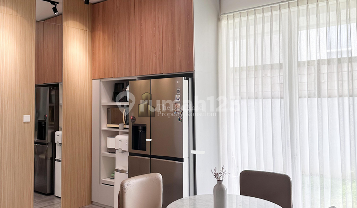 Rumah Mewah 2 Lantai Siap Huni Dijual, Lokasi di Citraland Bsb Semarang 2