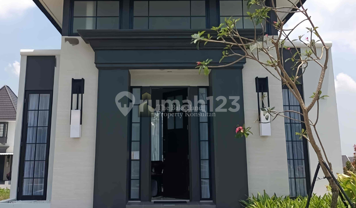 Luxury House in Citragrand 4 Minutes to Unimus and Rs Primaya Semarang 1