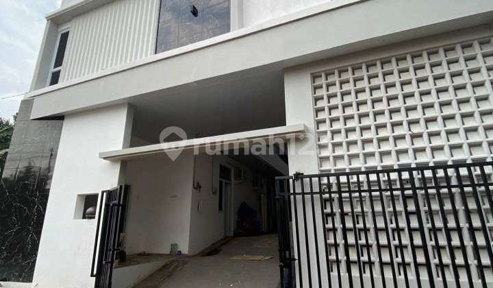 KOST EXCLUSIVE UNNES DIJUAL MURAH! OMZET 200 JUTA-AN / TAHUN ROI 13 TAHUN KOST EXCLUSIVE UNNES DIJUAL MURAH! OMZET 200 JUTA-AN / TAHUN ROI 13 TAHUN