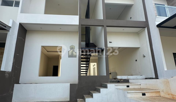 Rumah Mewah 2 Lantai di Bsb City Semarang Dekat Uptown Mall 1