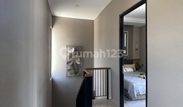 LUXURY HOUSE IN PANDANARAN AVENUE CLUSTER NEAR UNDIP TEMBALANG CAMPUS 2