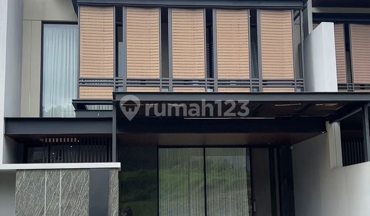 RUMAH MEWAH DUA LANTAI DI CLUSTER CANDI GOLF SEMARANG  CLUSTER GREENWICH HILL 1