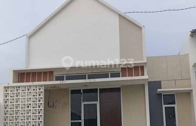 AFFORDABLE ONE-STORY HOUSE READY TO OCCUPY IN NGALIYAN CLUSTER, SEMARANG 1