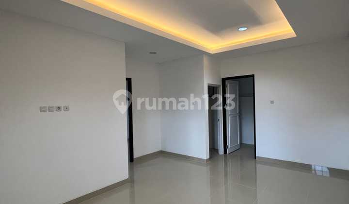 RUMAH MEWAH SATU LANTAI TYPE MILANO DI VILLA ESPERANZA SEMARANG 2