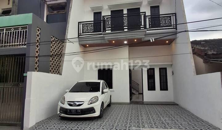 Rumah Type American Classic di Pedurungan Semarang Rumah Type American Classic di Pedurungan Semarang