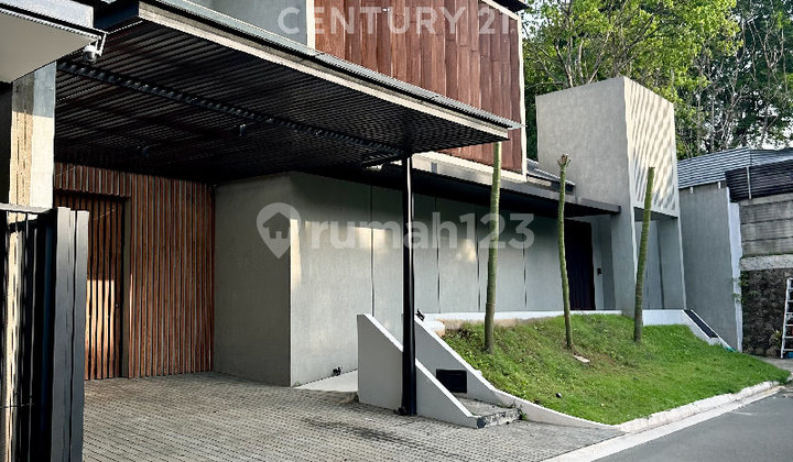 For Sale: Bintaro Jaya Sector 9 Modern Tropical Luxury House