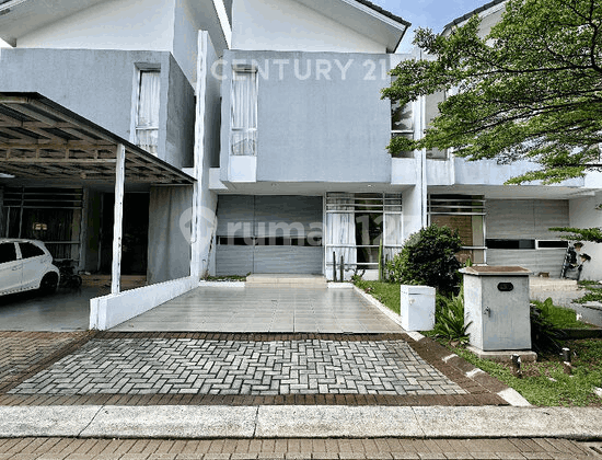 Well-Maintained 2-Story House in Discovery Bintaro Jaya