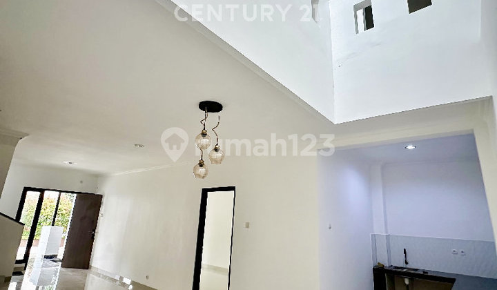 Dijual Rumah Emerald Bintaro Jaya Siap Huni #226260 2