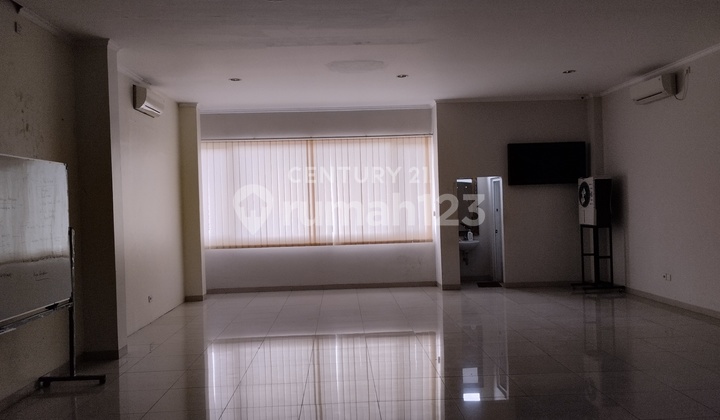 Mini Building Good 4 Floors Strategic Roadside in Bintaro