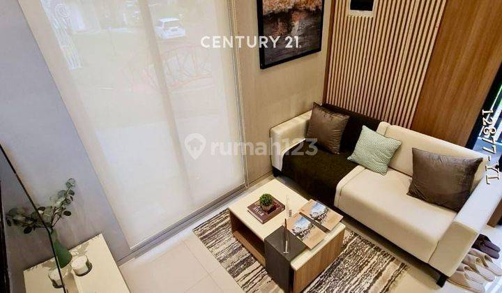 Dijual Rumah Kebayoran Piazza Bintaro Sektor 7 Full Furnished 186749 2