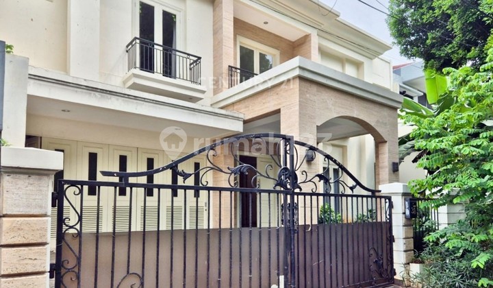 For Rent, Pondok Indah House with Swimming Pool For Rent, Pondok Indah House with Swimming Pool