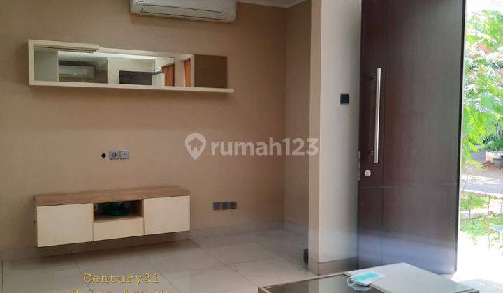 Rumah siap huni Full Furnished sudah renovasi di Kebayoran Bintaro Jaya Sektor 9    ( ID/HN)  2