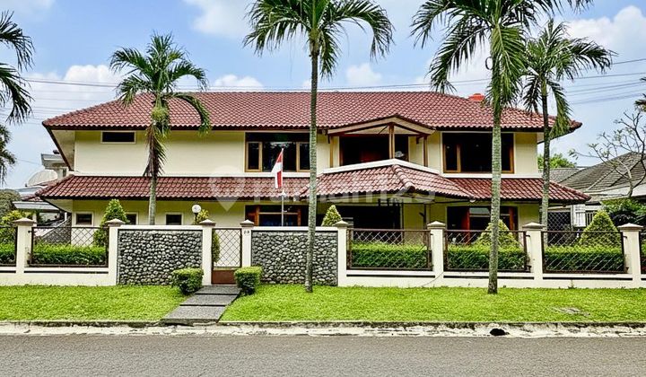 Disewakan Rumah Hook Siap Huni Depan Taman di Pondok Indah #264522