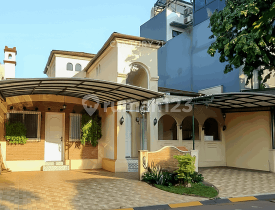 Dijual Rumah Cantik Design Spanyol di Bintaro Sektor 9 #268558