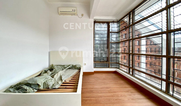 Dijual rumah Emerald Bintaro Jaya Sektor 9 renovated design arsitek #251380  2