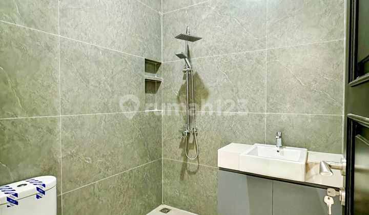 Rumah di Cluster Elit Kebayoran Bintaro Sektor 7 Brand New American Classic 2