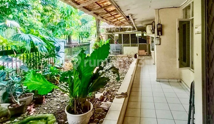 Dijual Rumah Hook Kebayoran Lama Dekat Arteri Pondok Indah Depan Taman #261102 2