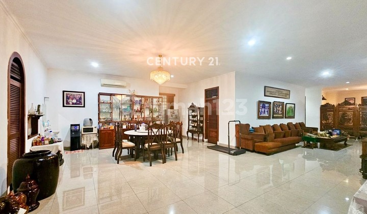 Dijual Rumah Siap Huni Ada Paviliun di Radio Dalam Dekat Pim