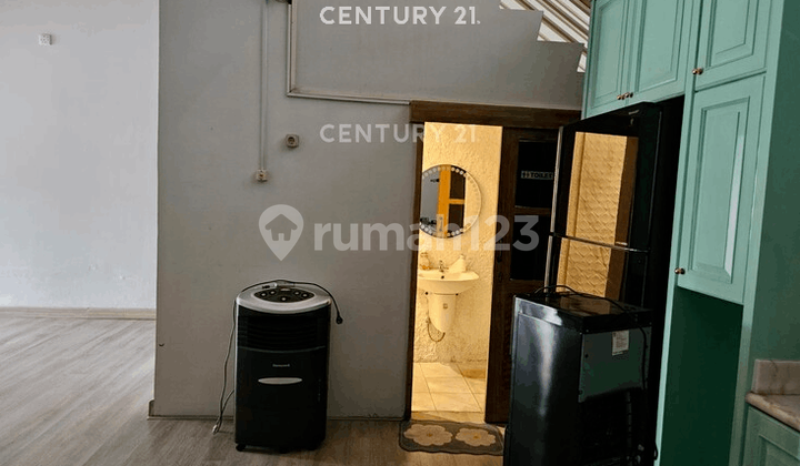 For Sale House in Kebayoran Village Bintaro 2