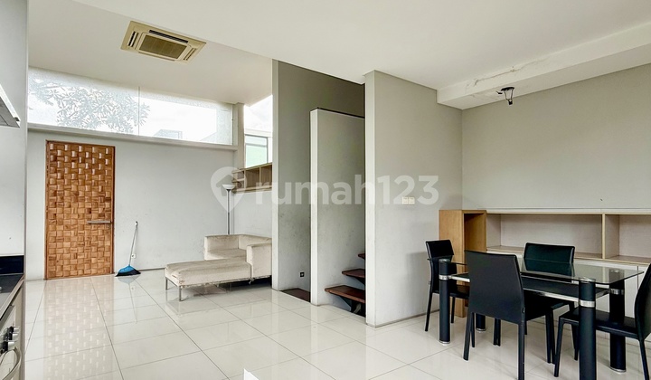 Dijual Townhouse Eksklusif 8 Rumah Siap Huni di Kemang Harga di Bawah NJOP #262242