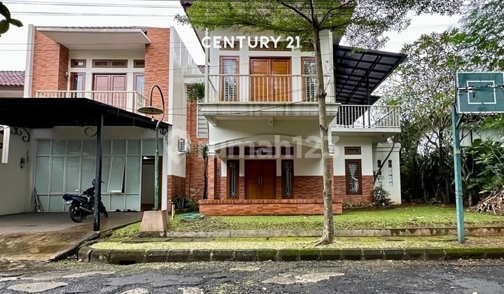 For Sale Ready-to-Live House in Sector 8 Bintaro, Serene Environment