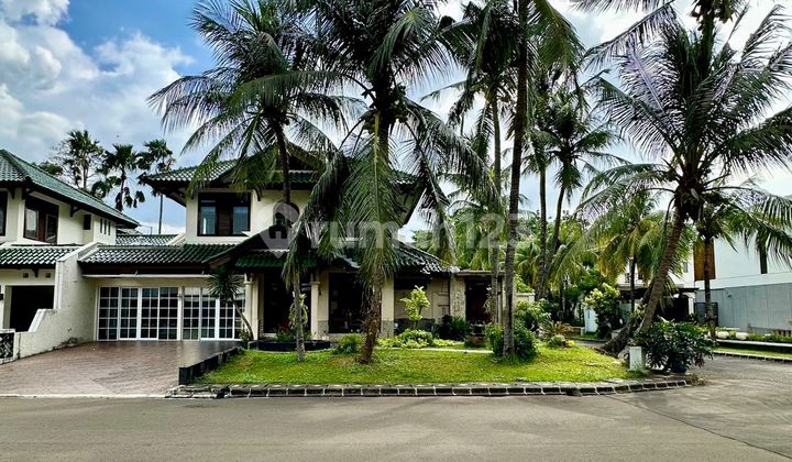 For Sale Elite Hook Cluster House Bintaro Jaya Sector 9 With Swimming Pool