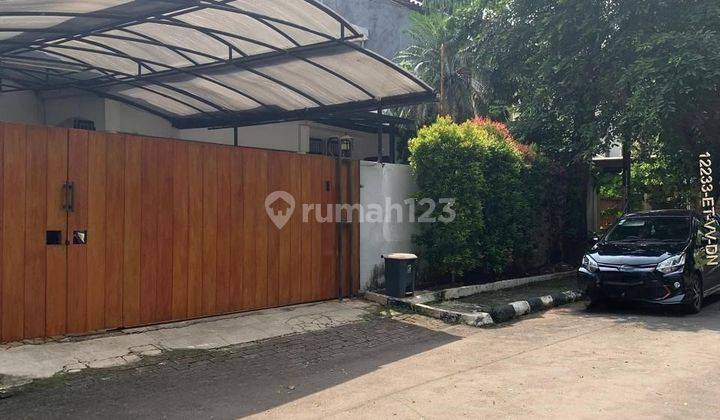 Dijual Rumah Cantik Siap Huni Di Lokasi Strategis Di Bintaro 1