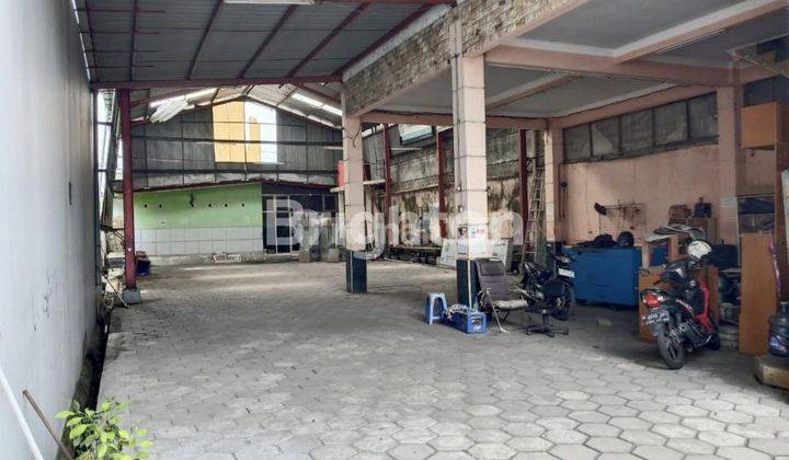 MAJAPAHIT RUKO 2 LANTAI + GUDANG BISA BUAT PARKIR STRATEGIS JALAN RAYA PROTOKOL SEMARANG TIMUR 2