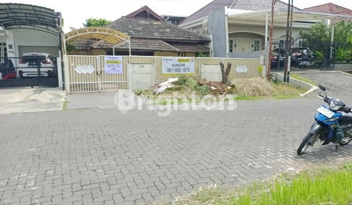 DIJUAL RUMAH HITUNG TANAH LEBAR JALAN 12 METER DI SEMARANG BARAT 1