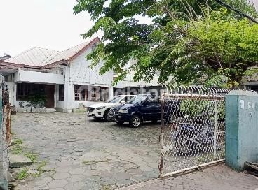 WOTGANDUL RUMAH HALAMAN LUAS TENGAH KOTA KAWASAN KULINER PECINAN SEMAWIS SEMARANG 2