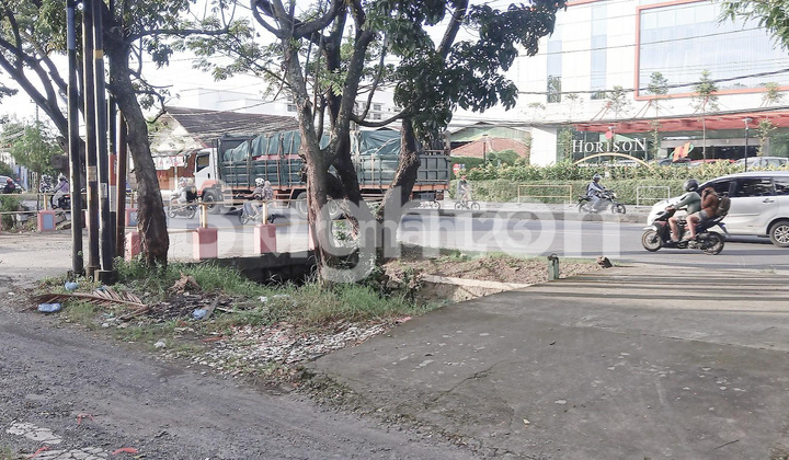 MAJAPAHIT GUDANG / TOKO / RUKO BAGUS SIAP PAKAI DI JALAN RAYA PROTOKOL SEMARANG TIMUR 2