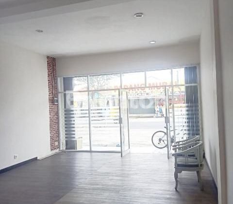 INDRAPRASTA 2-STORY RUKO, EXCELLENT CONDITION, READY TO USE, CITY CENTER, ALONG THE MAIN ROAD IN SEMARANG.