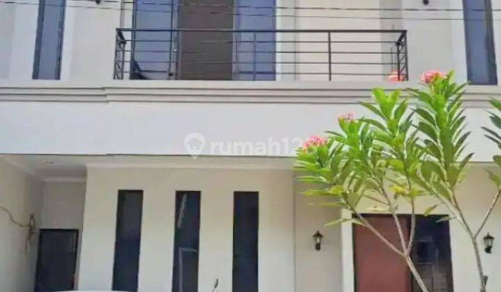 Rumah Bagus di BSD Kencana Loka SHM - Sertifikat Hak Milik Unfurnished 1