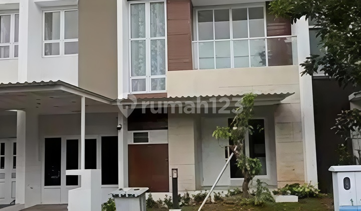 Rumah Lokasi Depan Bagus SHM Cluster Vivaldi Gading Serpong 1