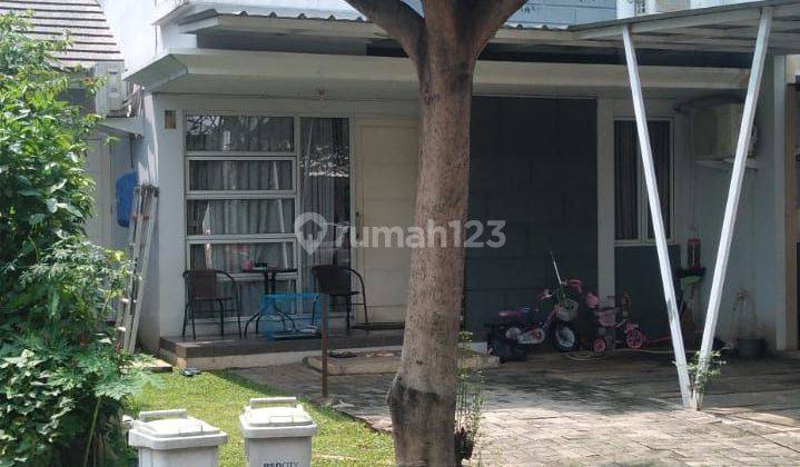 Rumah di Castilla BSD 2 Lantai SHM Bagus 1