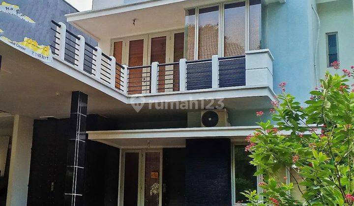 Rumah di La Vintage Delatinos BSD 2 Lantai SHM Bagus Selatan 1