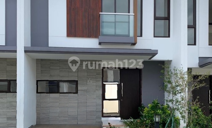 Rumah Bagus Dekat Akses Toll Bsd Di Delatinos Bsd