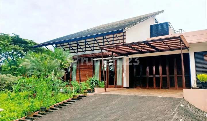 Rumah Hoek Bagus Di Green Cove Bsd. Posisi Rumah Hadap Timur