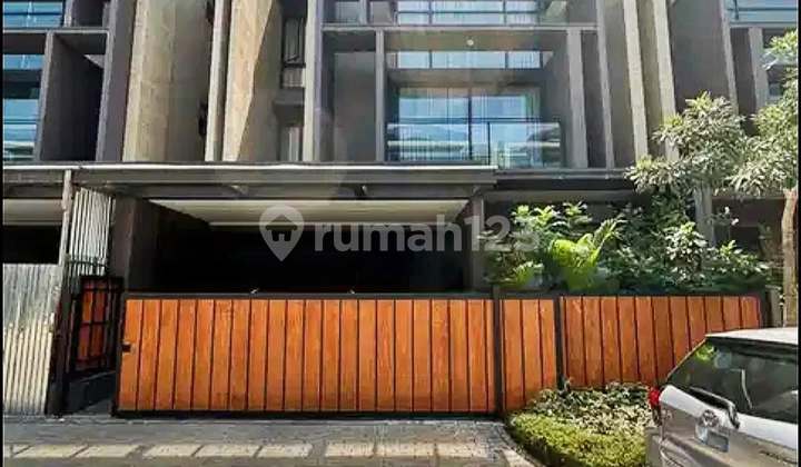 Rumah Di The Zore Bsd Furnished Bagus. Di Kawasan Elit Bsd