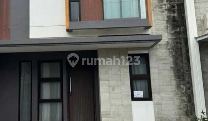 Rumah Bagus SHM di De Latinos BSD City Kluster Buenos Aires, Jl. De Latinos, Setu, Setu, Kota Tangerang Selatan, Banten, Indonesia, 15314, BSD City