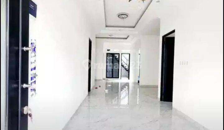 Rumah Unfurnished Baru SHM - Sertifikat Hak Milik di BSD Griya Loka 2